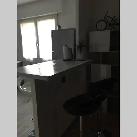 Appartamento Charmant Entre Ville Et Montagne *